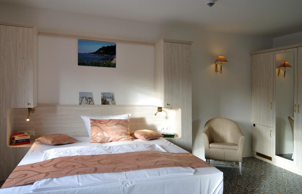 Hotel Haus Moenchgut Thiessow Zewnętrze zdjęcie